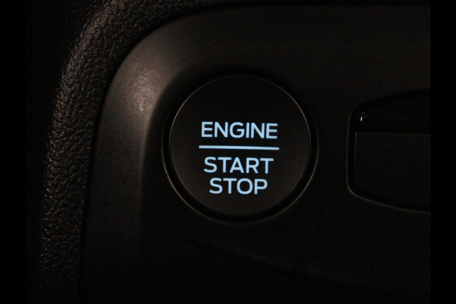 Ford Focus 1.0 EcoBoost Hybrid Active | Carplay | Keyless | Navigatie | Full LED | Parkeerhulp | Climate control | Getint glas | Cruise control | Bluetooth