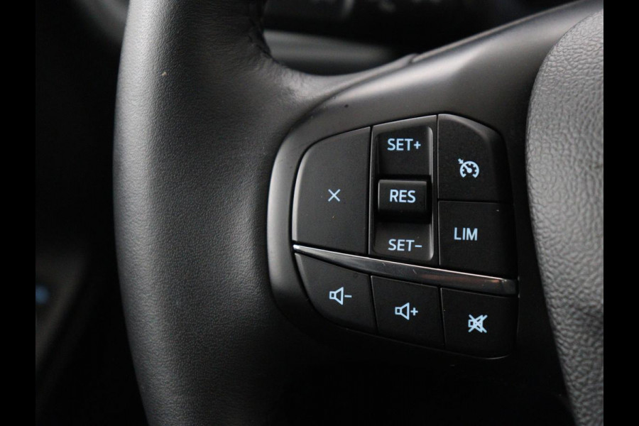 Ford Kuga 2.5 PHEV Titanium | SOH 87,5% | Trekhaak | Camera | Carplay | Navigatie | Climate control | Cruise control | Bluetooth | Keyless | Digital Cockpit | Plug in