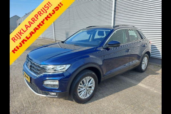 Volkswagen T-Roc 1.5 TSI Style Automaat,trekhaak, applecarplay/android/nav,airco,cruisecontrol,stoel/stuurverwarming,trekhaak