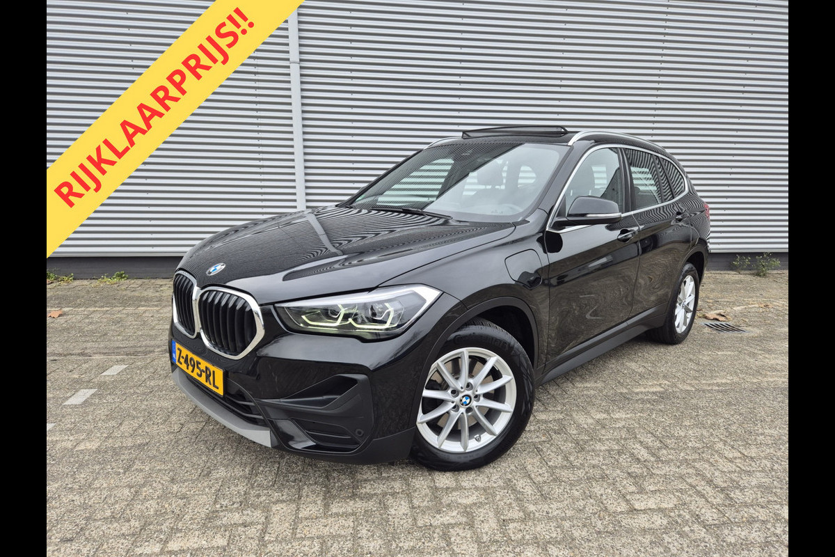 BMW X1 XDrive25e Automaat,Panomadak,Carplay,Stoelverwarming,extra,Winter,Cruisecomtrol