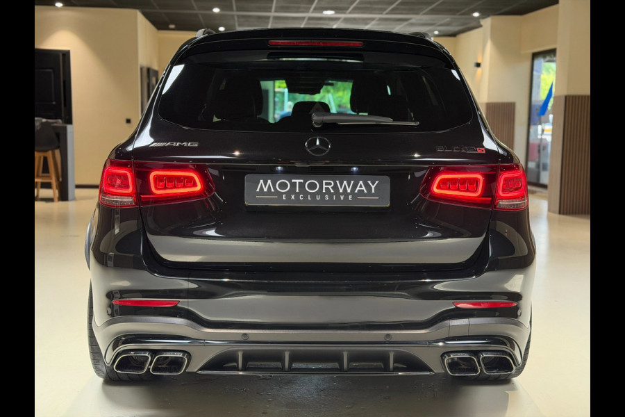 Mercedes-Benz GLC AMG 63 S 4MATIC+|Pano|Burmester|Keyless