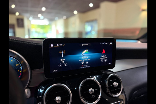 Mercedes-Benz GLC AMG 63 S 4MATIC+|Pano|Burmester|Keyless