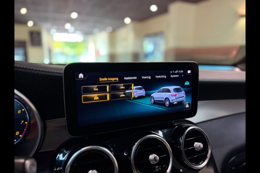Mercedes-Benz GLC AMG 63 S 4MATIC+|Pano|Burmester|Keyless