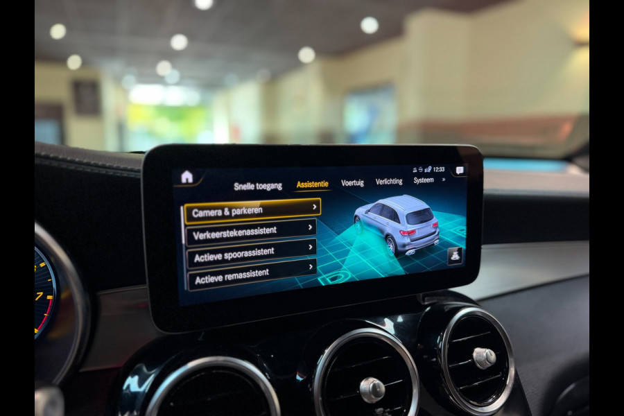 Mercedes-Benz GLC AMG 63 S 4MATIC+|Pano|Burmester|Keyless