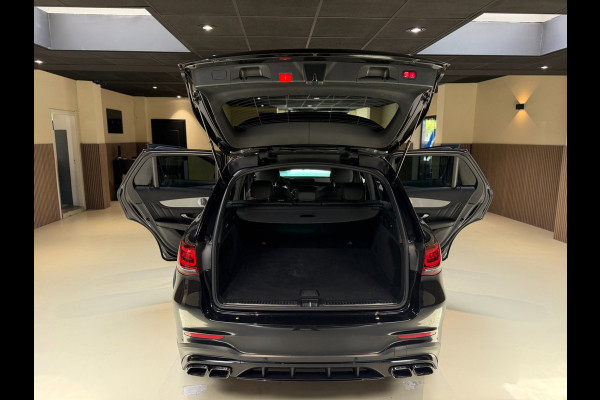 Mercedes-Benz GLC AMG 63 S 4MATIC+|Pano|Burmester|Keyless