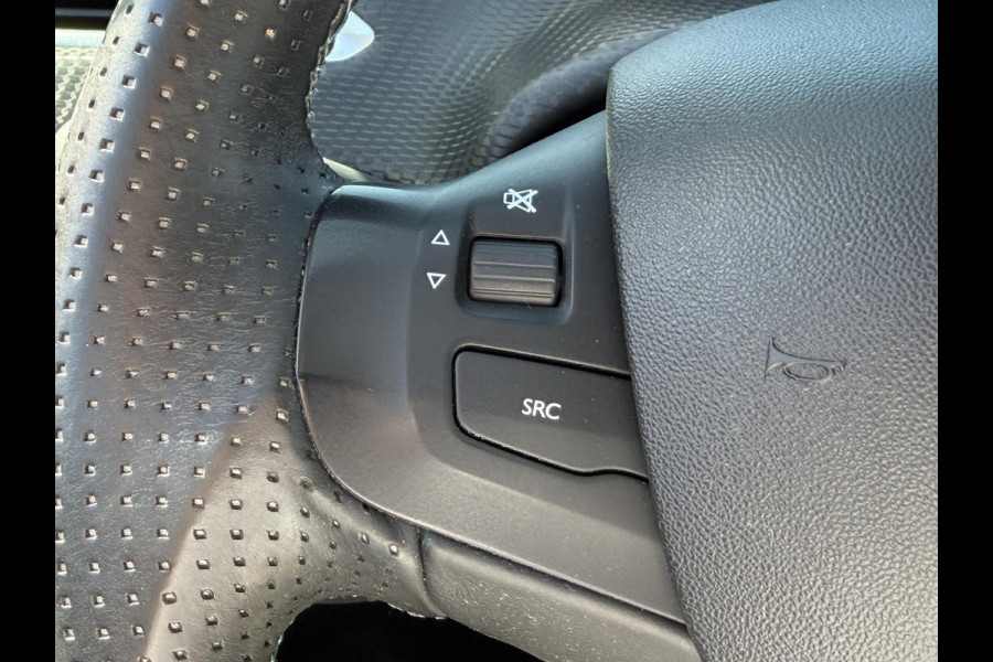 Peugeot 2008 1.2 PureTech Allure 2e Eigenaar|Navi|Pano|D-riem vv in 2024|Carplay|Clima|Cruise|APK tot 03-2027