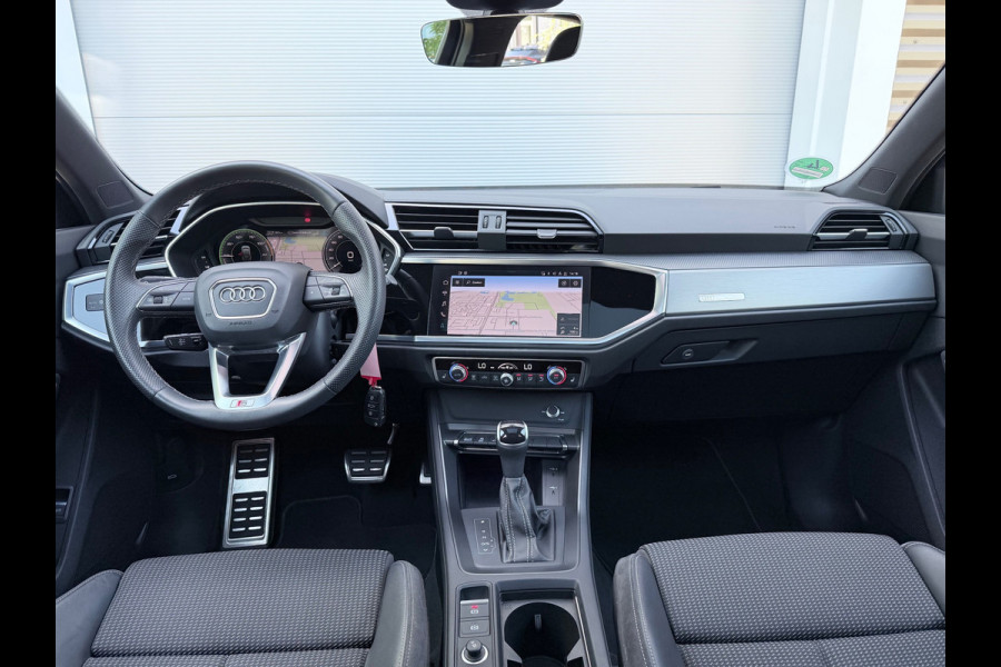 Audi Q3 Sportback 45 TFSI e S Edition Pano/Sfeer/Camera
