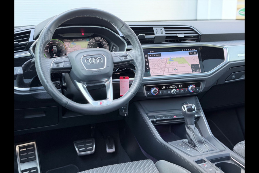 Audi Q3 Sportback 45 TFSI e S Edition Pano/Sfeer/Camera
