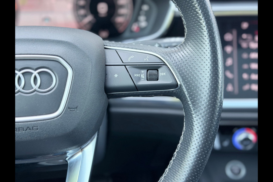Audi Q3 Sportback 45 TFSI e S Edition Pano/Elektr.stoelen/Camera
