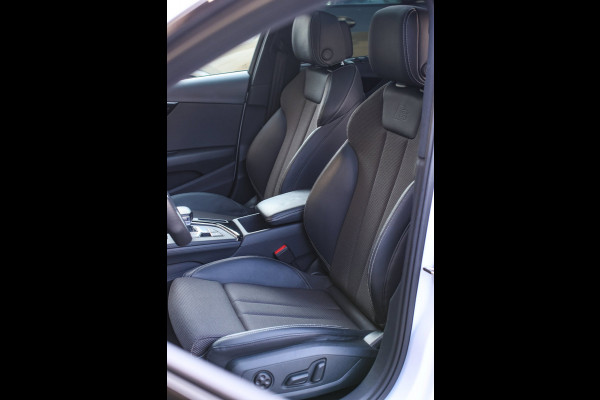 Audi A4 Avant 40 TFSI S-Line Black Edition *Pano*Camera*Keyless*Matrix Led*Elek. Stoelen*