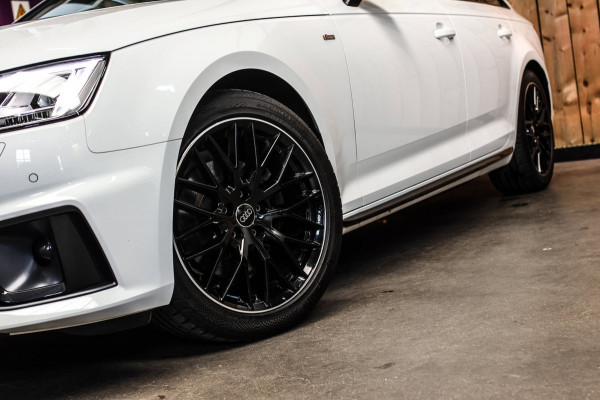 Audi A4 Avant 40 TFSI S-Line Black Edition *Pano*Camera*Keyless*Matrix Led*Elek. Stoelen*