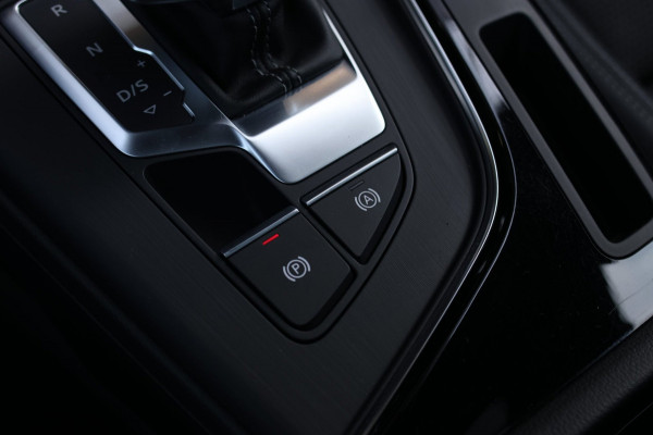 Audi A4 Avant 40 TFSI S-Line Black Edition *Pano*Camera*Keyless*Matrix Led*Elek. Stoelen*
