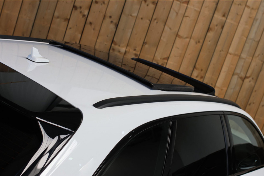 Audi A4 Avant 40 TFSI S-Line Black Edition *Pano*Camera*Keyless*Matrix Led*Elek. Stoelen*
