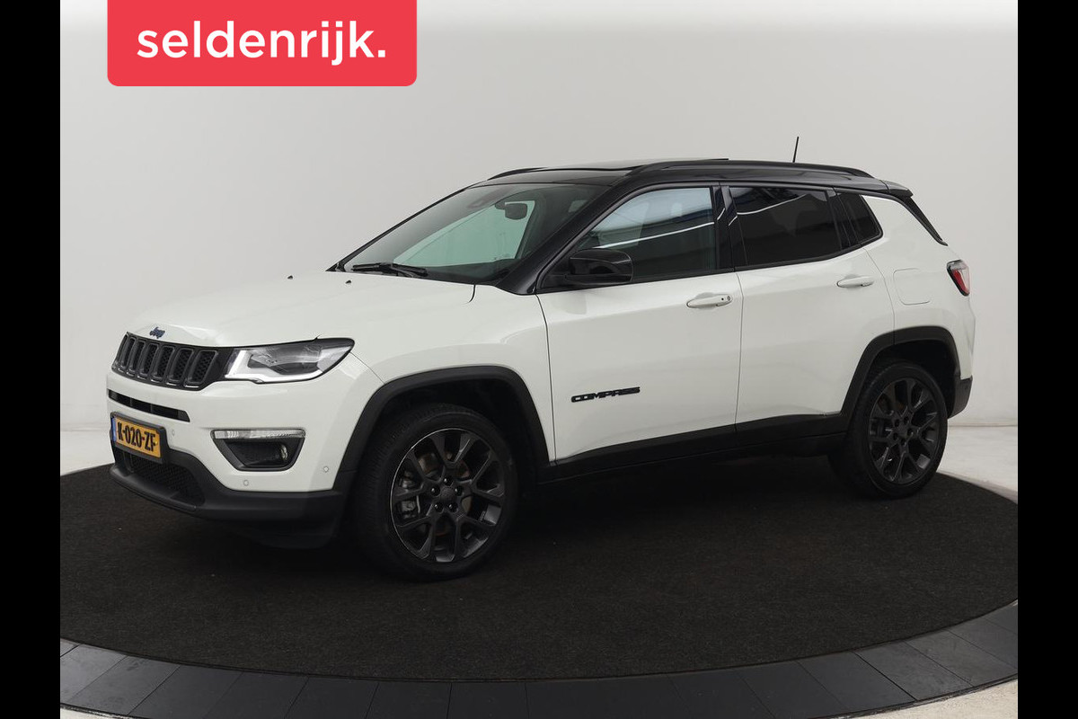 Jeep Compass 4xe 240 Plug-in Hybrid Electric S | Panoramadak | Leder | Stoelverwarming | Carplay | Camera | Navigatie | Keyless | Stuurverwarming | PHEV | Plug In