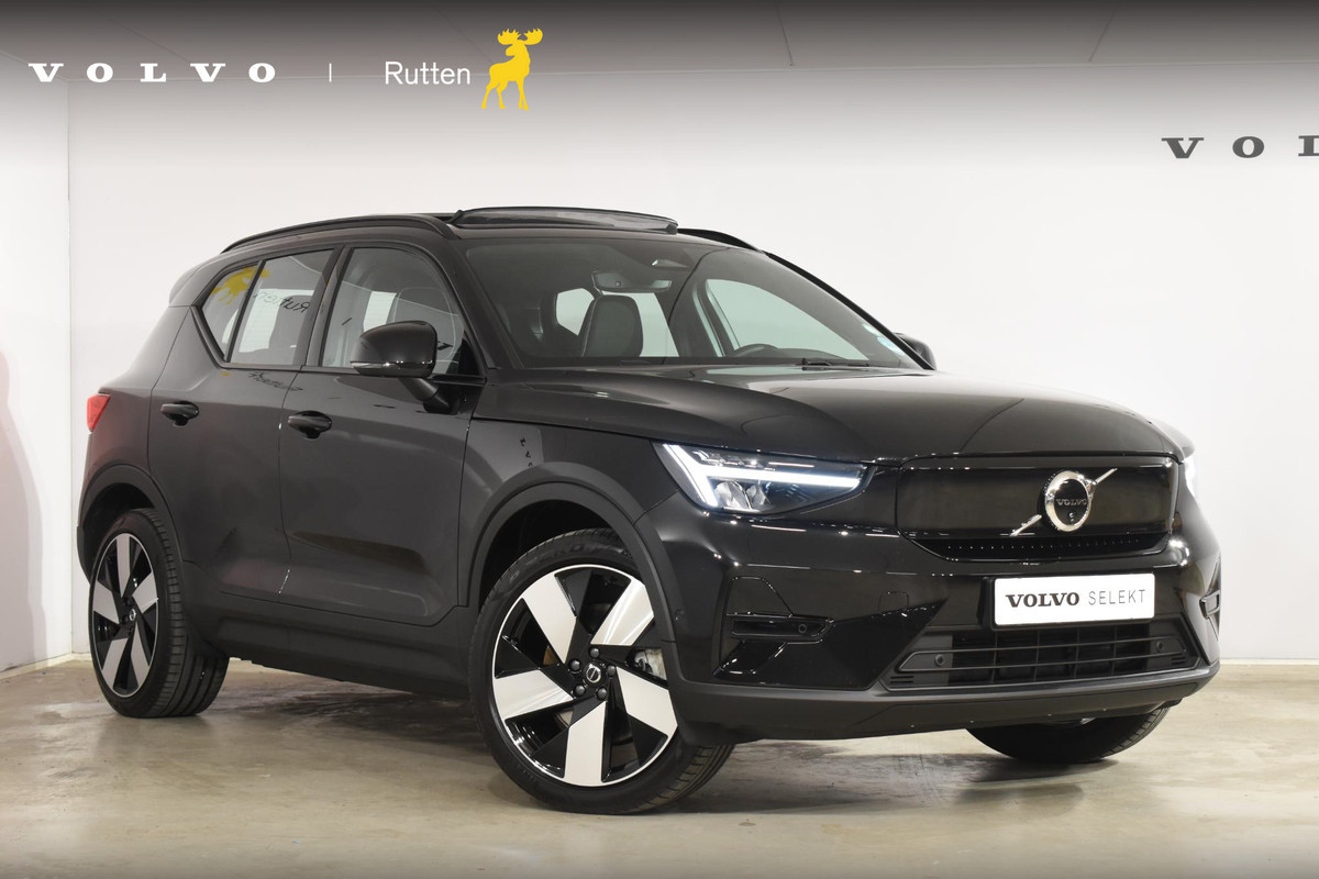 Volvo EX40 Single Motor Extended Range Ultra 82 kWh Navigatie / 360 Camera / 20'' velgen / Panorama schuif-kanteldak / Harman Kardon / Elektrisch verstelbare stoelen met geheugen / Stoelverwarming / Stuurverwarming