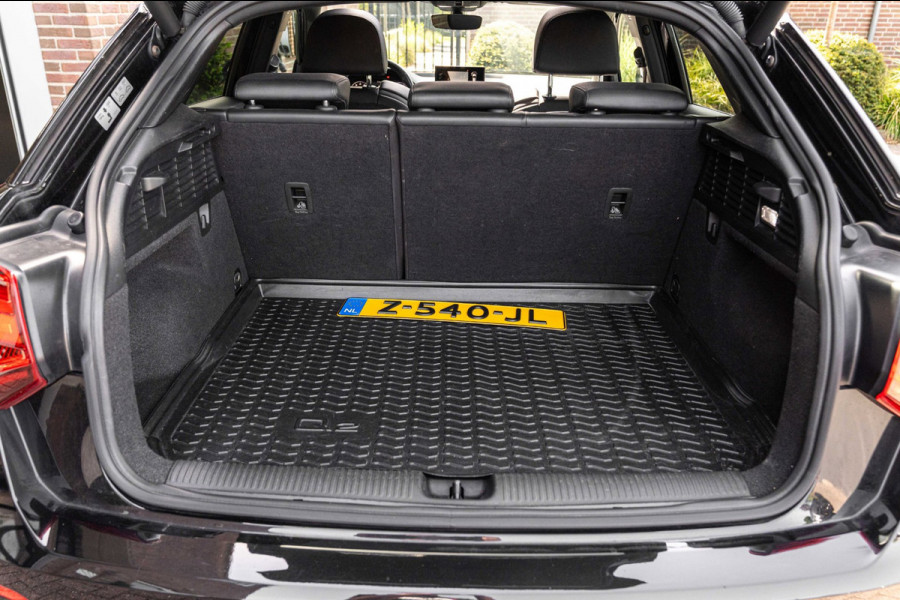 Audi Q2 1.4 TFSI CoD Sport 150 PK Aut. Pano Leder Camera Head-Up Trekhaak Keyless 19''