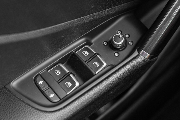Audi Q2 1.4 TFSI CoD Sport 150 PK Aut. Pano Leder Camera Head-Up Trekhaak Keyless 19''