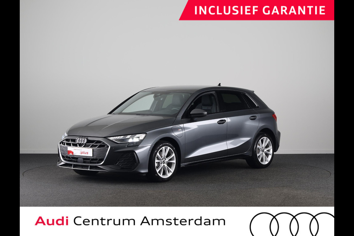 Audi A3 Sportback 40 TFSI e S edition 204pk S-tronic | Verlengde garantie | Navigatie | Parkeersensoren (Park assist) | Adaptieve cruise control | Stoelverwarming | S-Line |