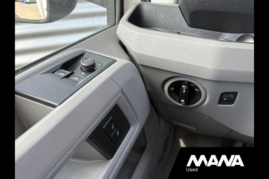 Volkswagen Crafter 35 2.0 TDI L4 Airco Laadklep 750kg Carplay Bakwagen