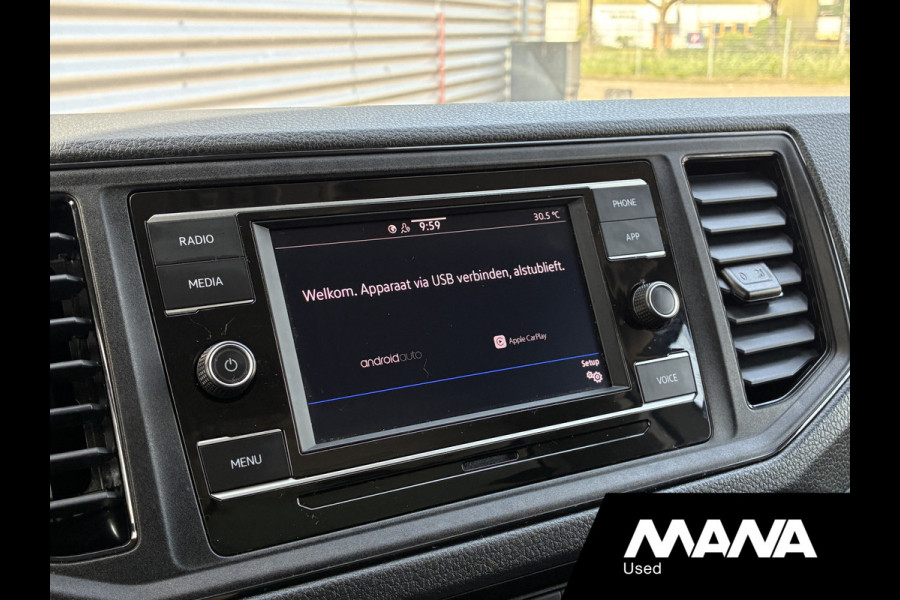 Volkswagen Crafter 35 2.0 TDI L4 Airco Laadklep 750kg Carplay Bakwagen