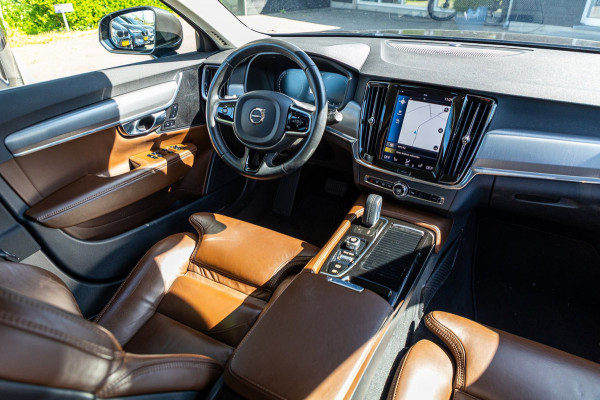 Volvo V90 2.0 T8 AWD Inscription I 91% I Btw I Luxe Leder I Trekhaak I Pine Grey