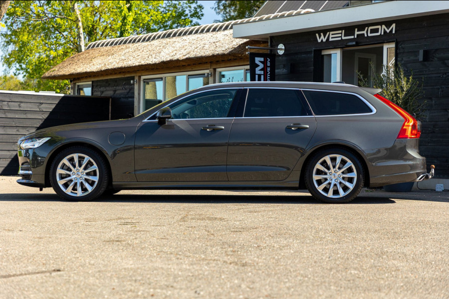 Volvo V90 2.0 T8 AWD Inscription I 91% I Btw I Luxe Leder I Trekhaak I Pine Grey