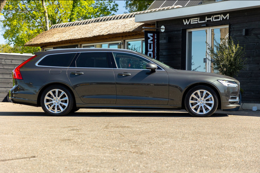 Volvo V90 2.0 T8 AWD Inscription I 91% I Btw I Luxe Leder I Trekhaak I Pine Grey