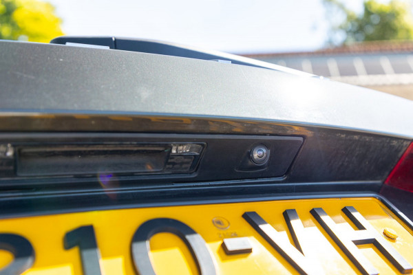 Volvo V90 2.0 T8 AWD Inscription I 91% I Btw I Luxe Leder I Trekhaak I Pine Grey