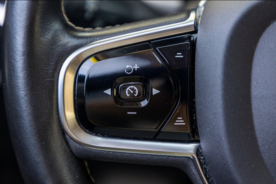 Volvo V90 2.0 T8 AWD Inscription I 91% I Btw I Luxe Leder I Trekhaak I Pine Grey