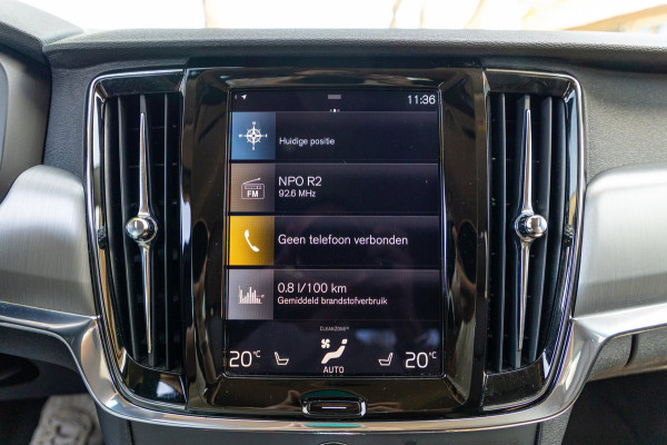 Volvo V90 2.0 T8 AWD Inscription I 91% I Btw I Luxe Leder I Trekhaak I Pine Grey