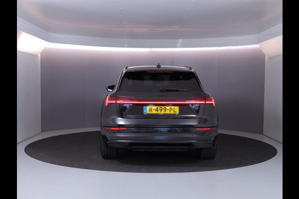 Audi e-tron 55 quattro Advanced edition 95 kWh 408 pk | SOH 94% | Navigatie | Trekhaak (afneembaar) | Parkeersensoren | Luchtvering | Stoelverwarming |