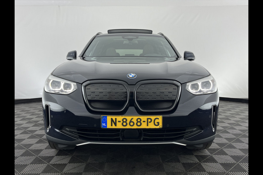 BMW iX3 Executive 80 kWh [ 3-Fase ] {SOH-99%} (INCL-BTW) Aut. *PANO | LEATHER | ADAPTIVE-CRUISE | FULL-LED | BLIND-SPOT | MEMORY-PACK | DIGI-COCKPIT | HEATED-COMFORTSEATS | KEYLESS | CAMERA | DAB+ | TOWBAR | 19''ALU*