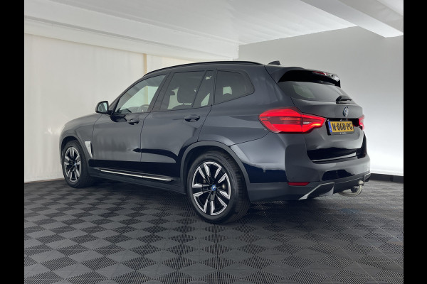 BMW iX3 Executive 80 kWh [ 3-Fase ] {SOH-99%} (INCL-BTW) Aut. *PANO | LEATHER | ADAPTIVE-CRUISE | FULL-LED | BLIND-SPOT | MEMORY-PACK | DIGI-COCKPIT | HEATED-COMFORTSEATS | KEYLESS | CAMERA | DAB+ | TOWBAR | 19''ALU*