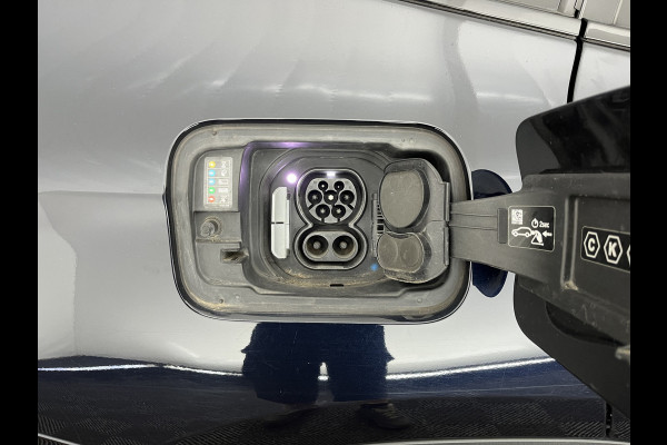BMW iX3 Executive 80 kWh [ 3-Fase ] {SOH-99%} (INCL-BTW) Aut. *PANO | LEATHER | ADAPTIVE-CRUISE | FULL-LED | BLIND-SPOT | MEMORY-PACK | DIGI-COCKPIT | HEATED-COMFORTSEATS | KEYLESS | CAMERA | DAB+ | TOWBAR | 19''ALU*