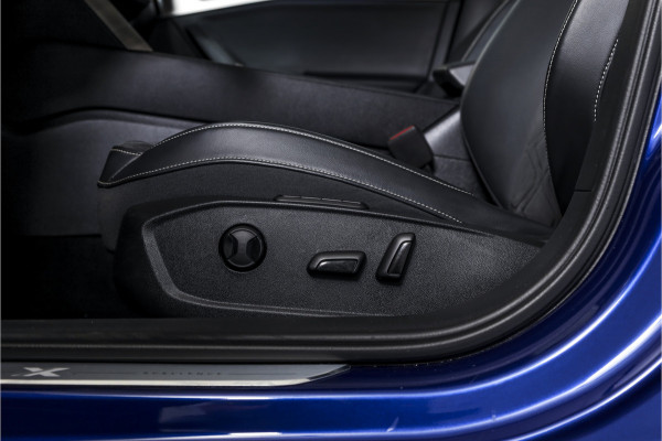 Seat Leon Sportstourer 1.4 TSI eHybrid PHEV Xcellence | S/K-Panodak | Dig. Cockpit | Adapt. Cruise | Stoel-+Stuurverw. | PDC | Camera | NAV + App. Connect | ECC | LM 18" |