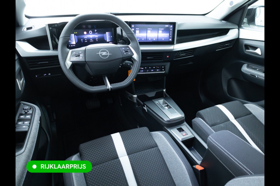 Opel Frontera 1.2 Turbo Hybrid GS 7 persoons | Stoel-, Stuur- & voorruitverwarming | Camera | Apple Carplay | Navigatie | Cruise | PDC V+A, Extra getint glas achter, derde zitrij, Nieuwe auto, tot 8 jaar garantie, 7 stuks Frontera op voorraad!