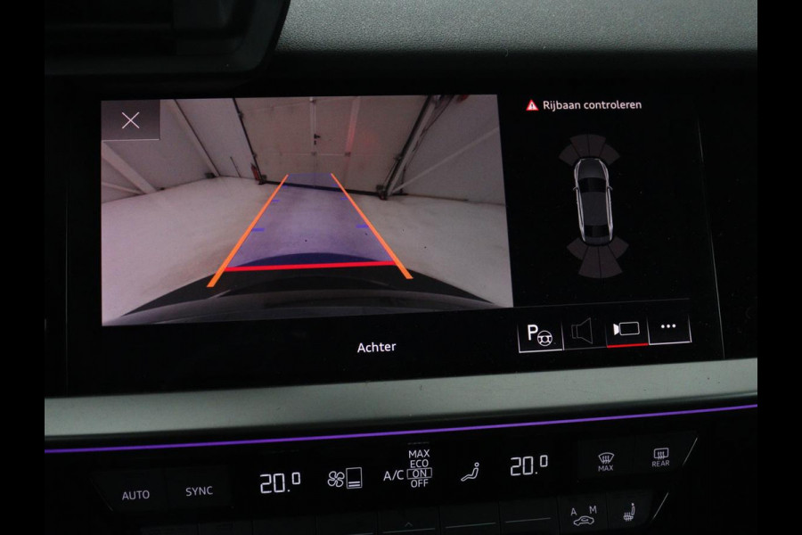 Audi A3 30 TFSI Advanced edition | Stoelverwarming | Matrix LED | Adaptive cruise | Camera | Park Assist | Elektrische stoel | Carplay | Sportstoelen | Navigatie | Virtual Cockpit | Climate control | Audi Sound