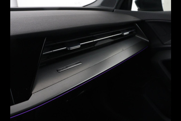 Audi A3 30 TFSI Advanced edition | Stoelverwarming | Matrix LED | Adaptive cruise | Camera | Park Assist | Elektrische stoel | Carplay | Sportstoelen | Navigatie | Virtual Cockpit | Climate control | Audi Sound