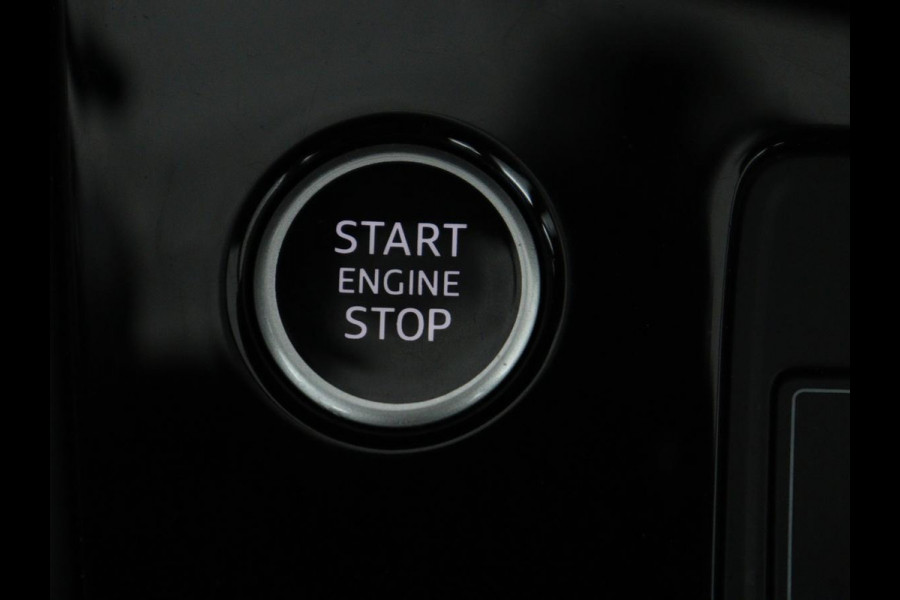 Audi A3 30 TFSI Advanced edition | Stoelverwarming | Matrix LED | Adaptive cruise | Camera | Park Assist | Elektrische stoel | Carplay | Sportstoelen | Navigatie | Virtual Cockpit | Climate control | Audi Sound
