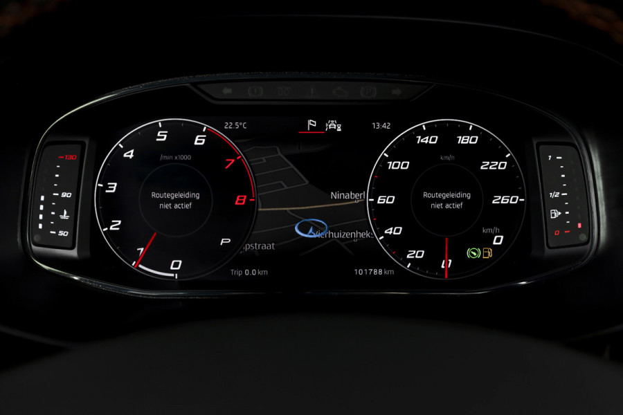 Seat Ateca 1.5 TSI 150 PK FR Business Intense - Automaat | S/K-Panodak | Beats | Dig. Cockpit | Adapt. Cruise | Stoelverw. | PDC | Camera | NAV + App. Connect | ECC | Elek. Klep | LM 18" |