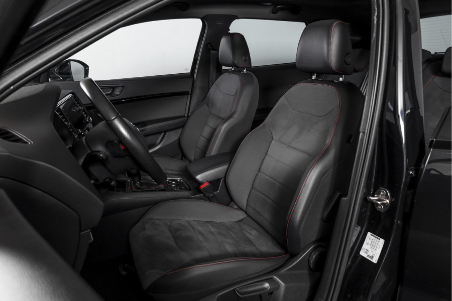 Seat Ateca 1.5 TSI 150 PK FR Business Intense - Automaat | S/K-Panodak | Beats | Dig. Cockpit | Adapt. Cruise | Stoelverw. | PDC | Camera | NAV + App. Connect | ECC | Elek. Klep | LM 18" |