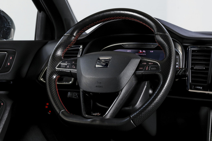 Seat Ateca 1.5 TSI 150 PK FR Business Intense - Automaat | S/K-Panodak | Beats | Dig. Cockpit | Adapt. Cruise | Stoelverw. | PDC | Camera | NAV + App. Connect | ECC | Elek. Klep | LM 18" |