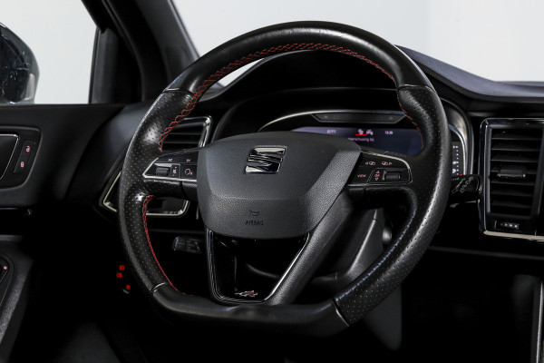 Seat Ateca 1.5 TSI 150 PK FR Business Intense - Automaat | S/K-Panodak | Beats | Dig. Cockpit | Adapt. Cruise | Stoelverw. | PDC | Camera | NAV + App. Connect | ECC | Elek. Klep | LM 18" |