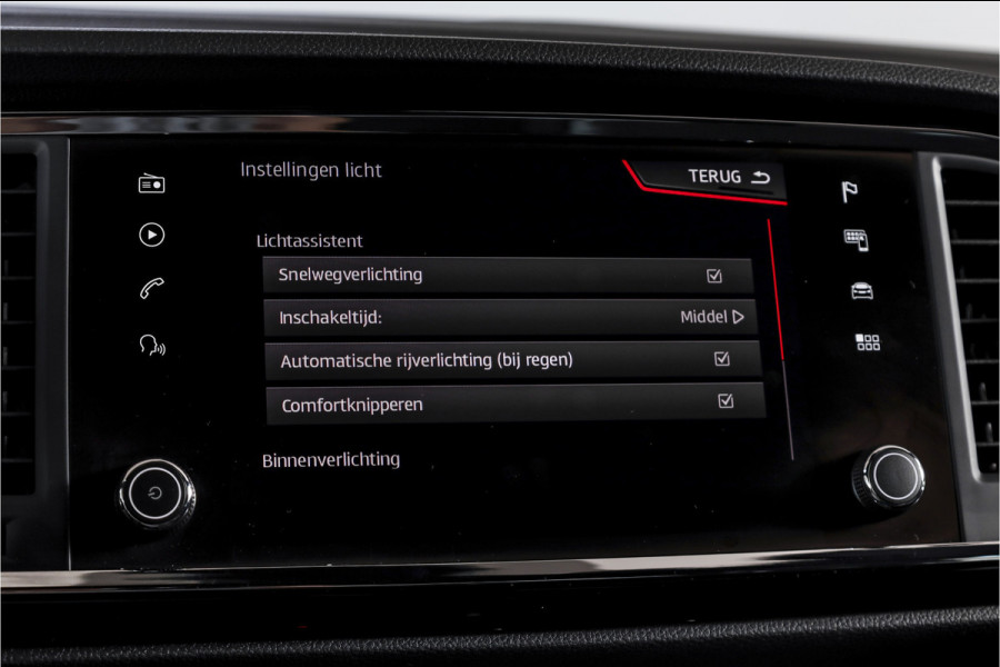 Seat Ateca 1.5 TSI 150 PK FR Business Intense - Automaat | S/K-Panodak | Beats | Dig. Cockpit | Adapt. Cruise | Stoelverw. | PDC | Camera | NAV + App. Connect | ECC | Elek. Klep | LM 18" |