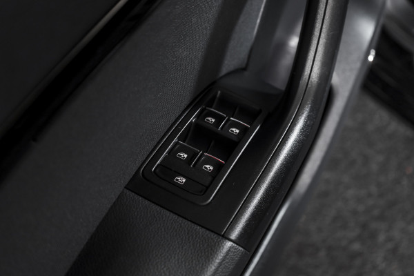Seat Ateca 1.5 TSI 150 PK FR Business Intense - Automaat | S/K-Panodak | Beats | Dig. Cockpit | Adapt. Cruise | Stoelverw. | PDC | Camera | NAV + App. Connect | ECC | Elek. Klep | LM 18" |