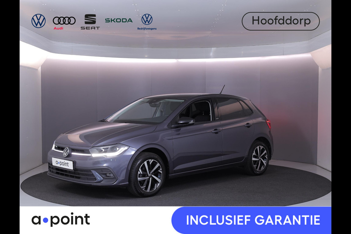 Volkswagen Polo 1.0 TSI Life Move 95PK | Matrix koplampen | Parkeercamera | 16" LM velgen | ECC | Stoelverwarming |