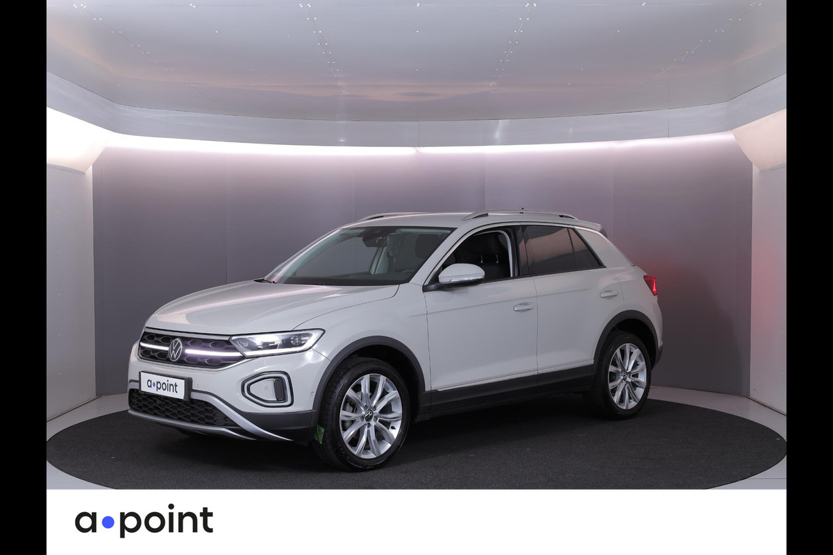 Volkswagen T-Roc 1.5 TSI Style 150 PK | Navigatie | Beats Audio | 18" Lm velgen | Keyless entry | stoelverwarming
