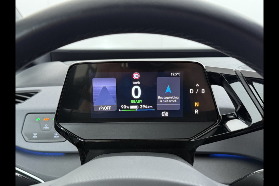 Volkswagen ID.3 Life 62kWh SOH 91% Navi Ecc Adap.Cruise Android Auto Apple Carplay Stoel+Stuurverwarming Pdc Lmv Isofix Led Rijstrooksensor Verkeersbord detectie Dealeronderhouden