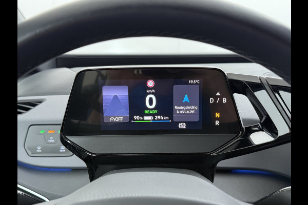 Volkswagen ID.3 Life 62kWh SOH 91% Navi Ecc Adap.Cruise Android Auto Apple Carplay Stoel+Stuurverwarming Pdc Lmv Isofix Led Rijstrooksensor Verkeersbord detectie Dealeronderhouden