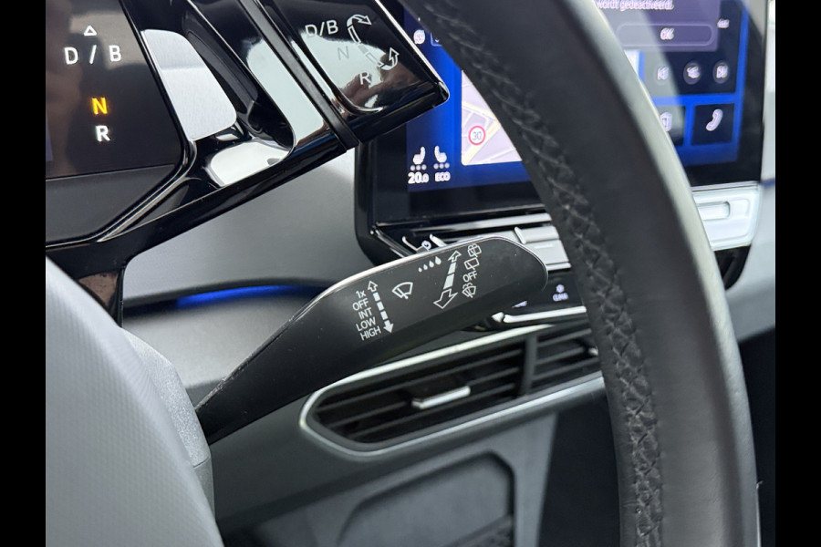 Volkswagen ID.3 Life 62kWh SOH 91% Navi Ecc Adap.Cruise Android Auto Apple Carplay Stoel+Stuurverwarming Pdc Lmv Isofix Led Rijstrooksensor Verkeersbord detectie Dealeronderhouden